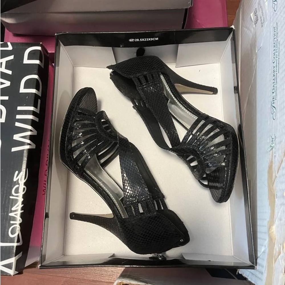 Black heels